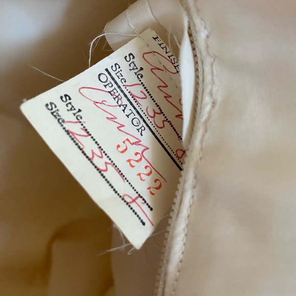 1950s-1960s Vintage Harzfeld’s Wedding Dress Size 8, lace, sheer portions - Picture 13 of 16